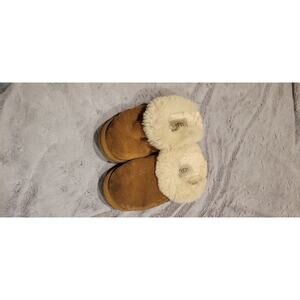UGG Shearling Suede Slippers Clogs Tan Cozy Slip on Women Size 8